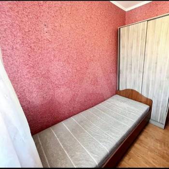 Продается 3-х комнатная квартира, 46 м²