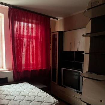 Продается 1-комнатная квартира, 17,6 м²