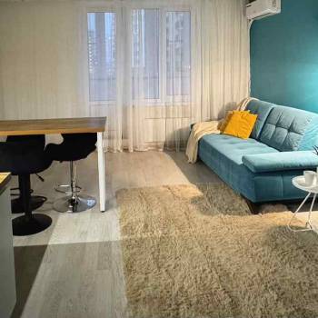 Сдается 2-х комнатная квартира, 60 м²