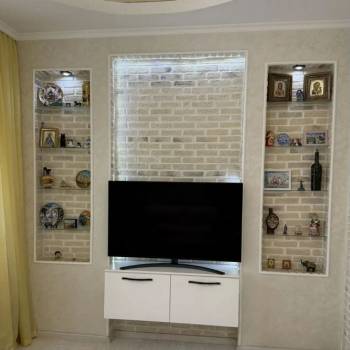 Продается 1-комнатная квартира, 61 м²