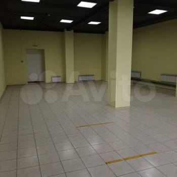 Сдается Нежилое помещение, 170 м²