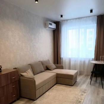 Сдается 1-комнатная квартира, 40 м²