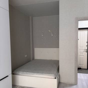 Продается 1-комнатная квартира, 37 м²