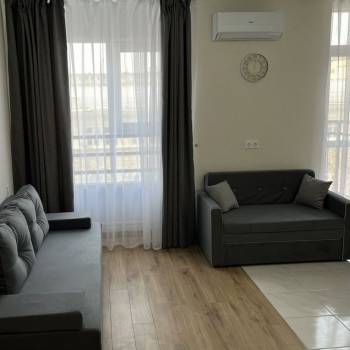 Продается 1-комнатная квартира, 30 м²