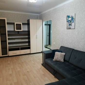 Сдается 1-комнатная квартира, 47 м²
