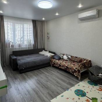 Продается 1-комнатная квартира, 36,9 м²