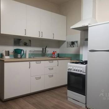 Продается 1-комнатная квартира, 49 м²