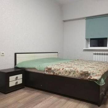 Продается 1-комнатная квартира, 49 м²