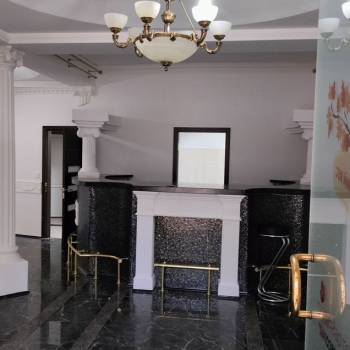 Сдается Нежилое помещение, 128 м²