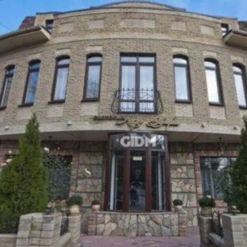 Сдается Нежилое помещение, 128 м²