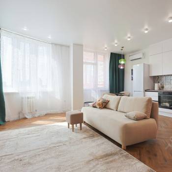 Продается 1-комнатная квартира, 55 м²