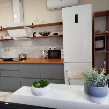 Сдается 1-комнатная квартира, 42 м²