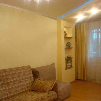 Сдается 1-комнатная квартира, 53 м²
