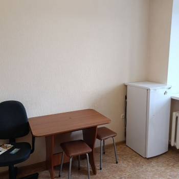 Сдается 1-комнатная квартира, 50 м²