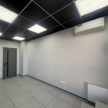 Сдается Нежилое помещение, 18 м²