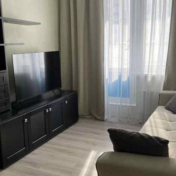 Сдается 1-комнатная квартира, 40 м²