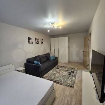 Сдается 1-комнатная квартира, 37 м²