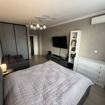 Продается 1-комнатная квартира, 43,6 м²