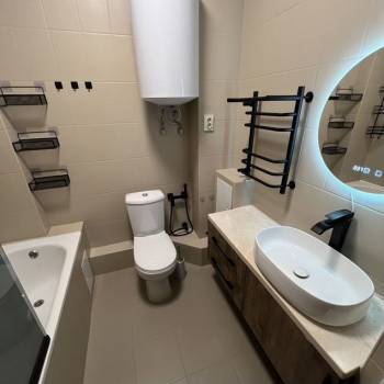 Продается 1-комнатная квартира, 43,6 м²
