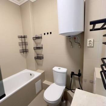 Продается 1-комнатная квартира, 43,6 м²