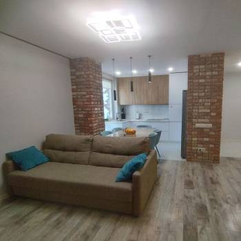 Продается 2-х комнатная квартира, 63,5 м²