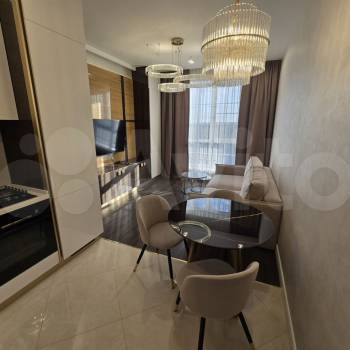 Сдается 1-комнатная квартира, 58 м²