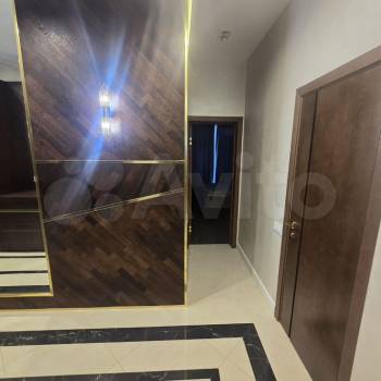 Сдается 1-комнатная квартира, 58 м²