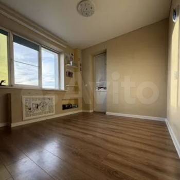 Продается 1-комнатная квартира, 48 м²
