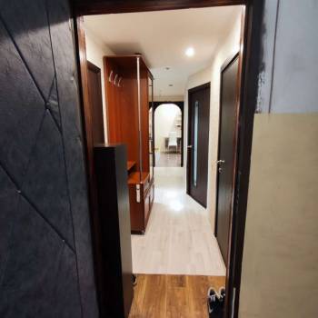 Продается Многокомнатная квартира, 43,3 м²