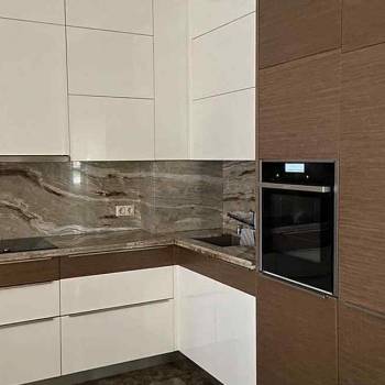 Сдается Многокомнатная квартира, 100 м²