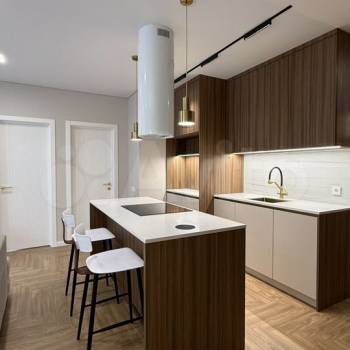 Продается 3-х комнатная квартира, 63,3 м²