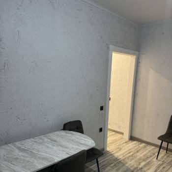 Сдается 2-х комнатная квартира, 60 м²