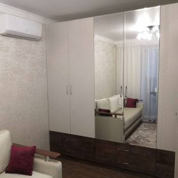 Продается 1-комнатная квартира, 30 м²