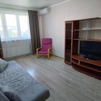 Сдается 1-комнатная квартира, 37,3 м²