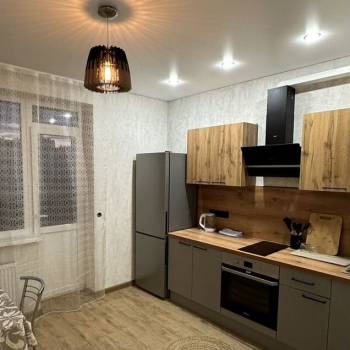Сдается 1-комнатная квартира, 37 м²