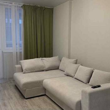 Сдается 1-комнатная квартира, 40,6 м²