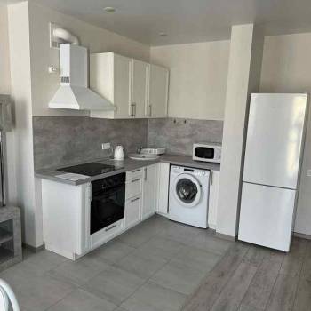 Сдается 1-комнатная квартира, 43 м²