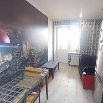 Продается 1-комнатная квартира, 42,7 м²