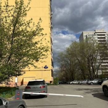 Сдается Многокомнатная квартира, 62 м²
