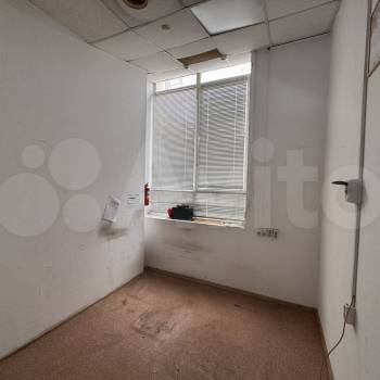 Сдается Нежилое помещение, 325,6 м²