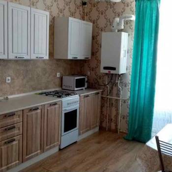 Сдается 1-комнатная квартира, 40 м²