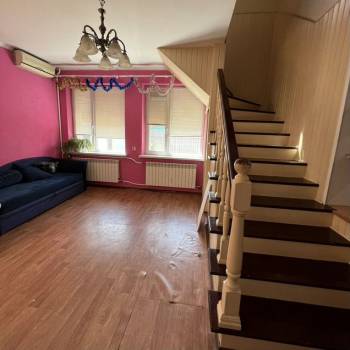 Сдается Дом, 235 м²