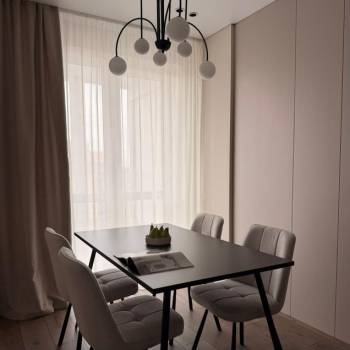 Продается 1-комнатная квартира, 42 м²