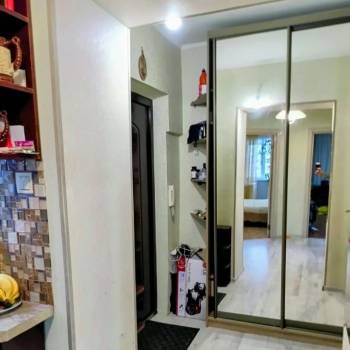 Продается 1-комнатная квартира, 47,8 м²