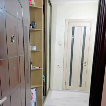Продается 1-комнатная квартира, 47,8 м²