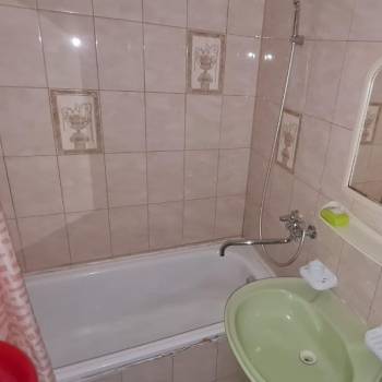 Продается 3-х комнатная квартира, 40 м²