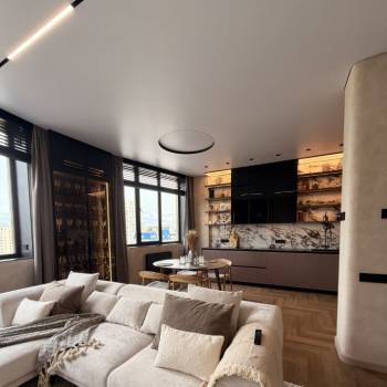 Продается Многокомнатная квартира, 120 м²