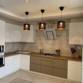 Сдается Многокомнатная квартира, 80,4 м²