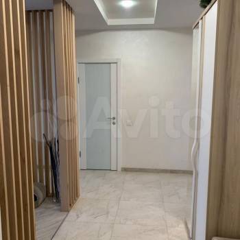 Сдается Многокомнатная квартира, 80,4 м²
