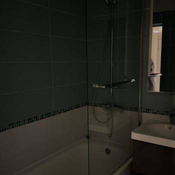 Продается 1-комнатная квартира, 42,5 м²
